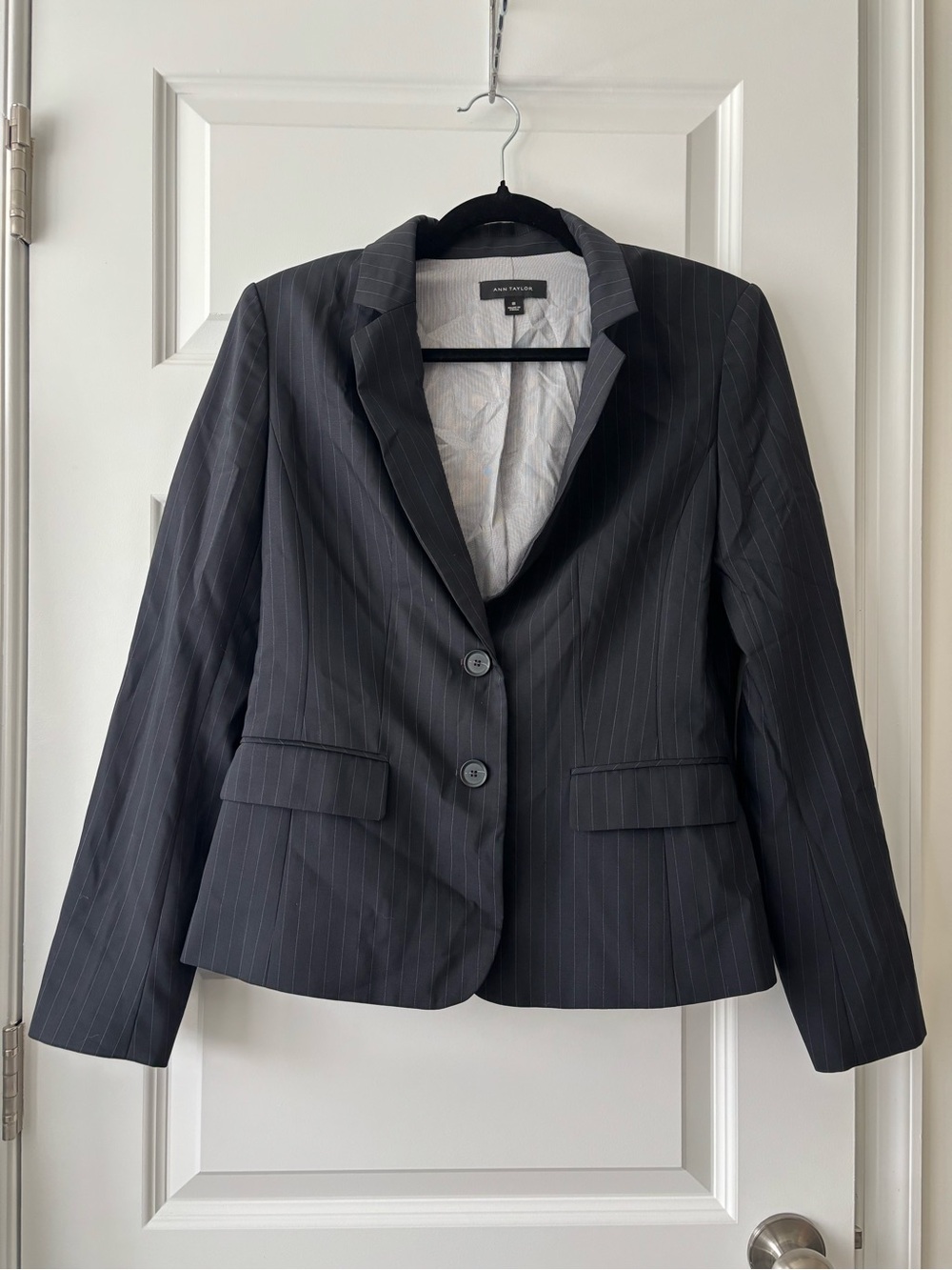 Ann Taylor Black Pinstripe Women's Blazer 8